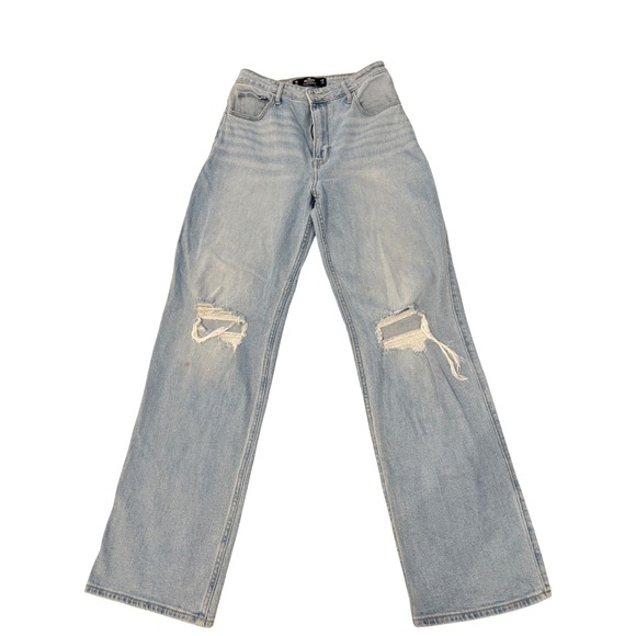 Hollister Denim - Hollister Ultra High-Rise Dad Jean Light Wash Distressed Ripped Denim 7R W28 L31